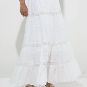 White Thin-Lined Skirt